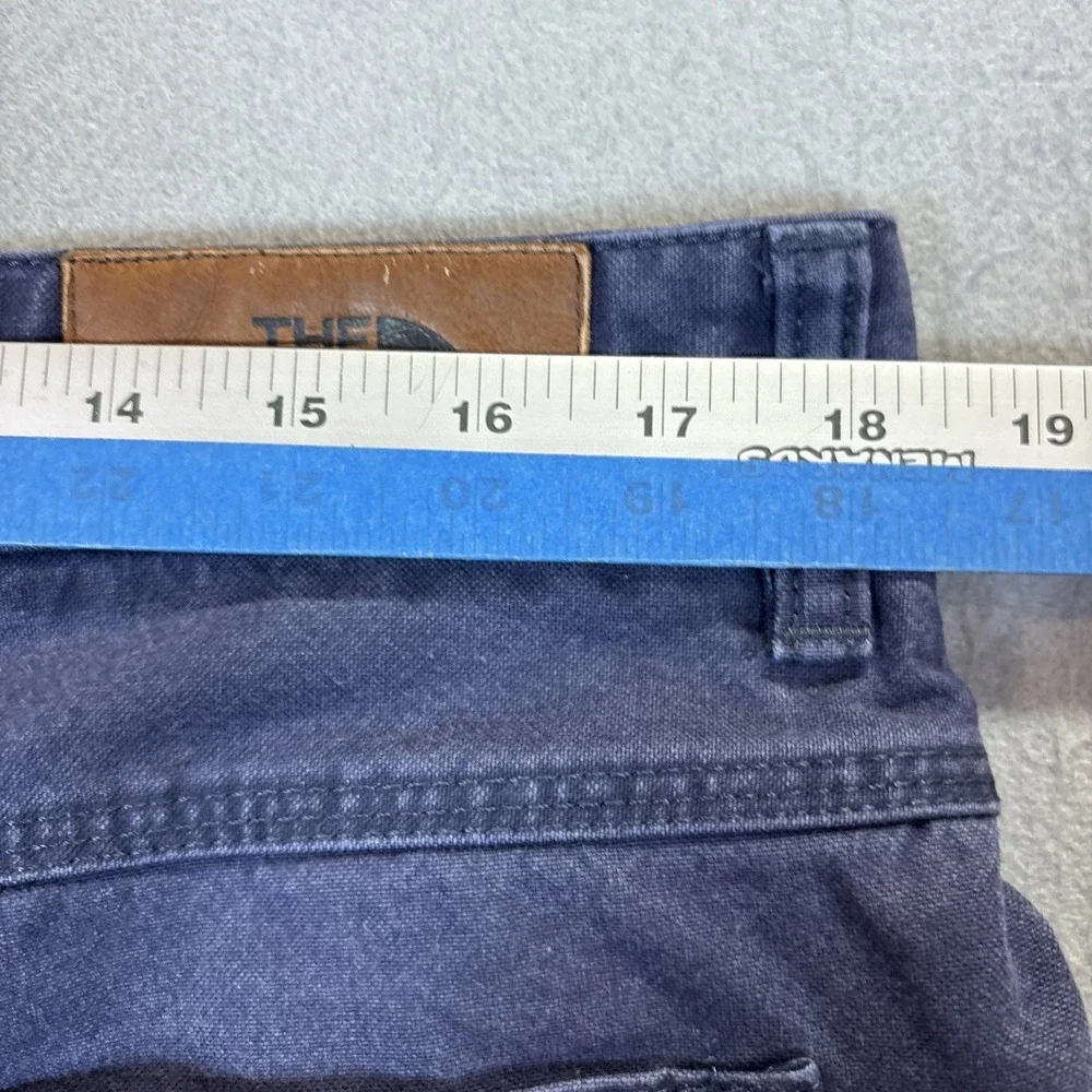 The North Face Men Navy Blue Jean Size 36 short